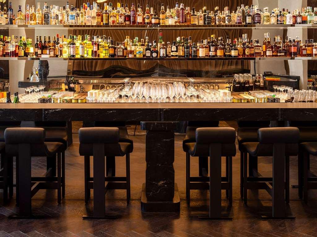 Mondrian Duxton Hotel Singapore